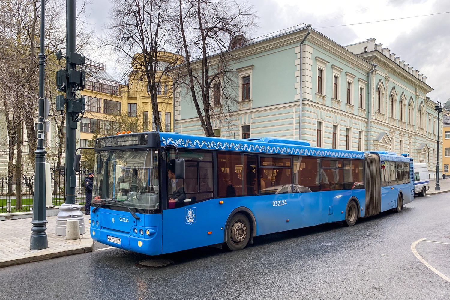 Moskwa, LiAZ-6213.22 Nr 032124