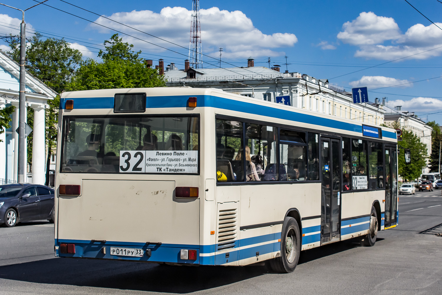 Vladimir region, Mercedes-Benz O405N2 Nr. Р 011 РУ 33